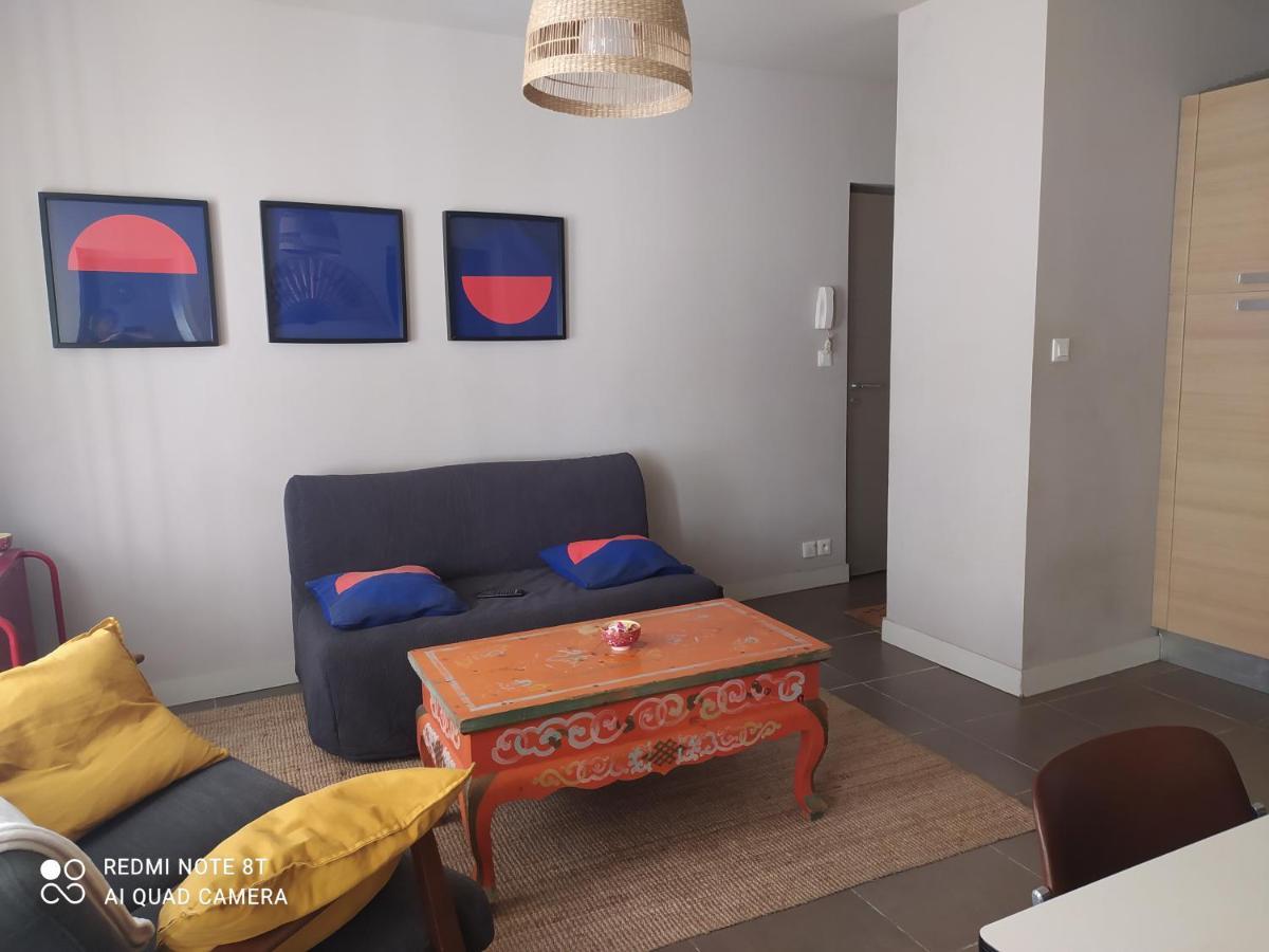 Bel Appartement Dans Centre Historique 亞維農 外观 照片
