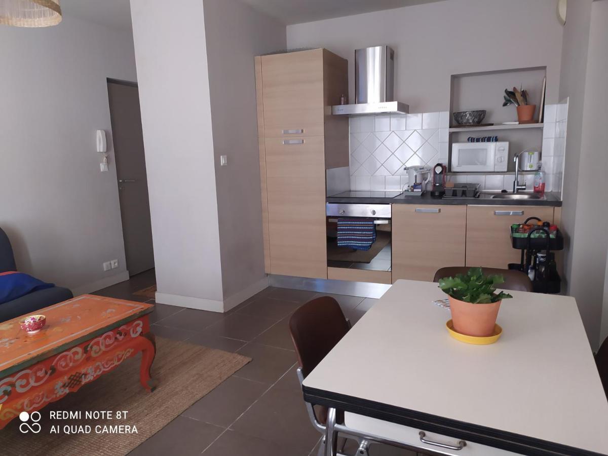Bel Appartement Dans Centre Historique 亞維農 外观 照片