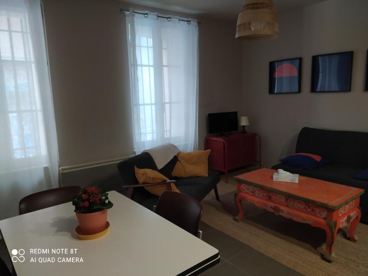 Bel Appartement Dans Centre Historique 亞維農 外观 照片