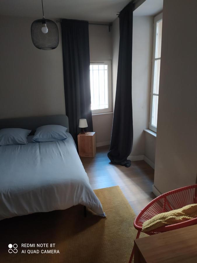 Bel Appartement Dans Centre Historique 亞維農 外观 照片